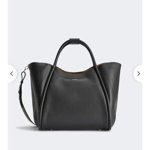 MaxMara Marine Medium Black Leather Tote - Pristine, Like New